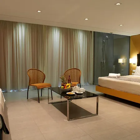 Atlantis Boutique 4*