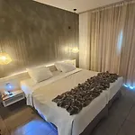 Atlantis Boutique 4*
