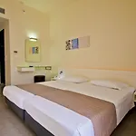Atlantis Boutique Ξενοδοχείο 4*