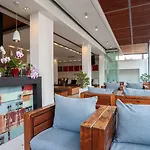 Atlantis Boutique 4*