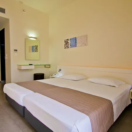 Atlantis Boutique Otel 4*