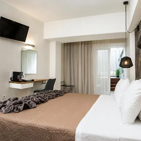 Atlantis Boutique 4*