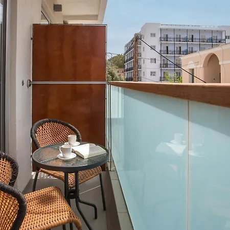 Atlantis Boutique 4*