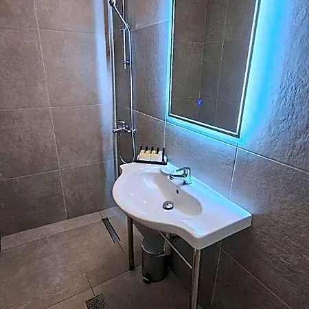 Atlantis Boutique Hotel Rhodes City