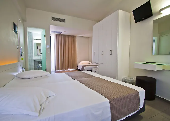 Atlantis Boutique فندق 4*