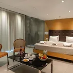 Atlantis Boutique Hotel 4*