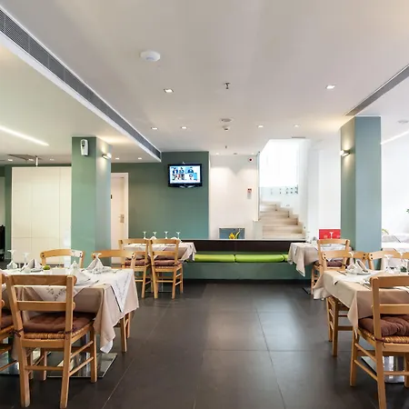 Atlantis Boutique מלון 4*